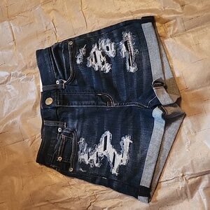 American Eagle Curvey Hi-rise shorts